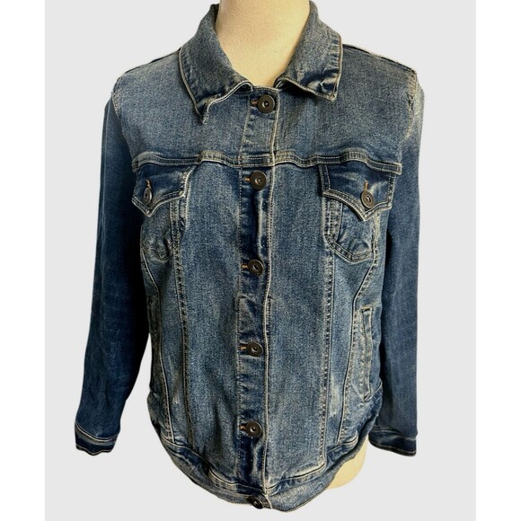 Torrid Denim Trucker Jean Jacket Womens Blue DIstressed Stretch Pockets Plus 00 - Picture 3 of 13
